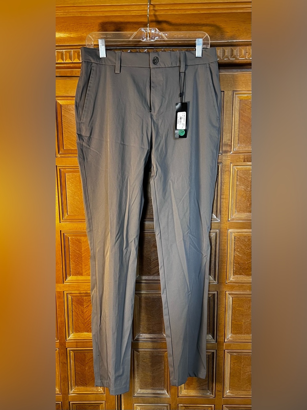 Bloomingdale’s Men’s Store Men’s Performance Dress Pants Gray 31x32 Stretch NWT
